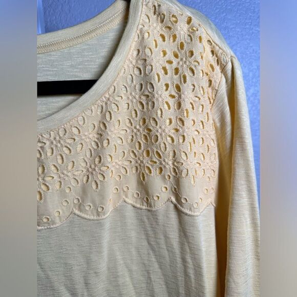 NWT Croft & Barrow Plus Size Yellow Short Sleeve Top Shirt a Size 3XL - Picture 3 of 5